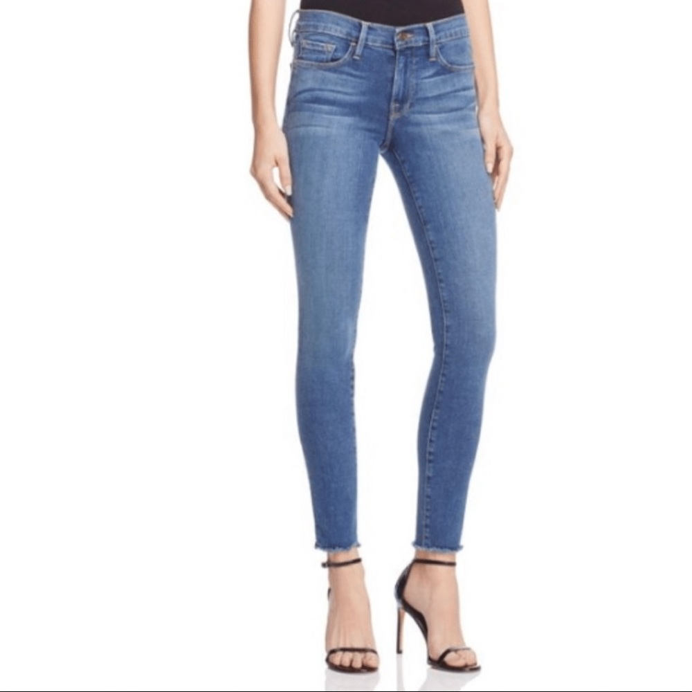 FRAME Le Skinny de Jeanne with Raw Hem - Size 27
